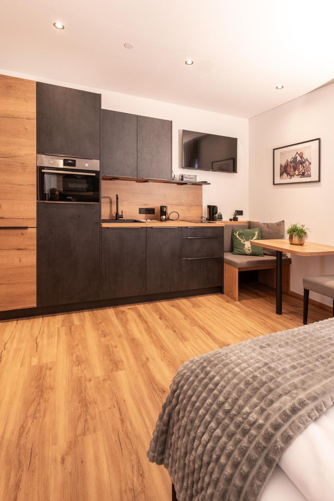Feiserhof Navis - Appartements Zewnętrze zdjęcie